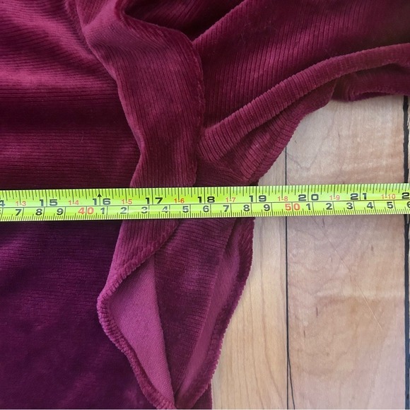 Hutch Top Womens M Rib Velour Mock Neck Burgundy Ruffle Witchy Gothic Victorian - Picture 8 of 8